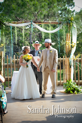 Best Brevard Zoo wedding photographer - Sandra Johnson (SJFoto.com)